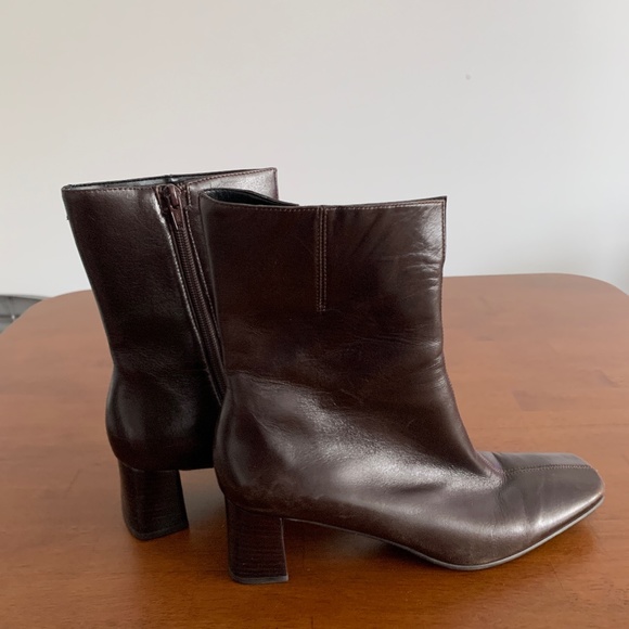 Etienne Aigner Dark Brown Ankle Boots - Picture 1 of 13